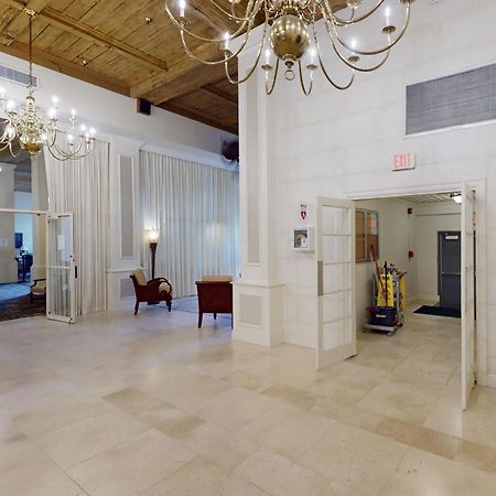 Palm Beach Hotel & Sunrise Cottage エクステリア 写真