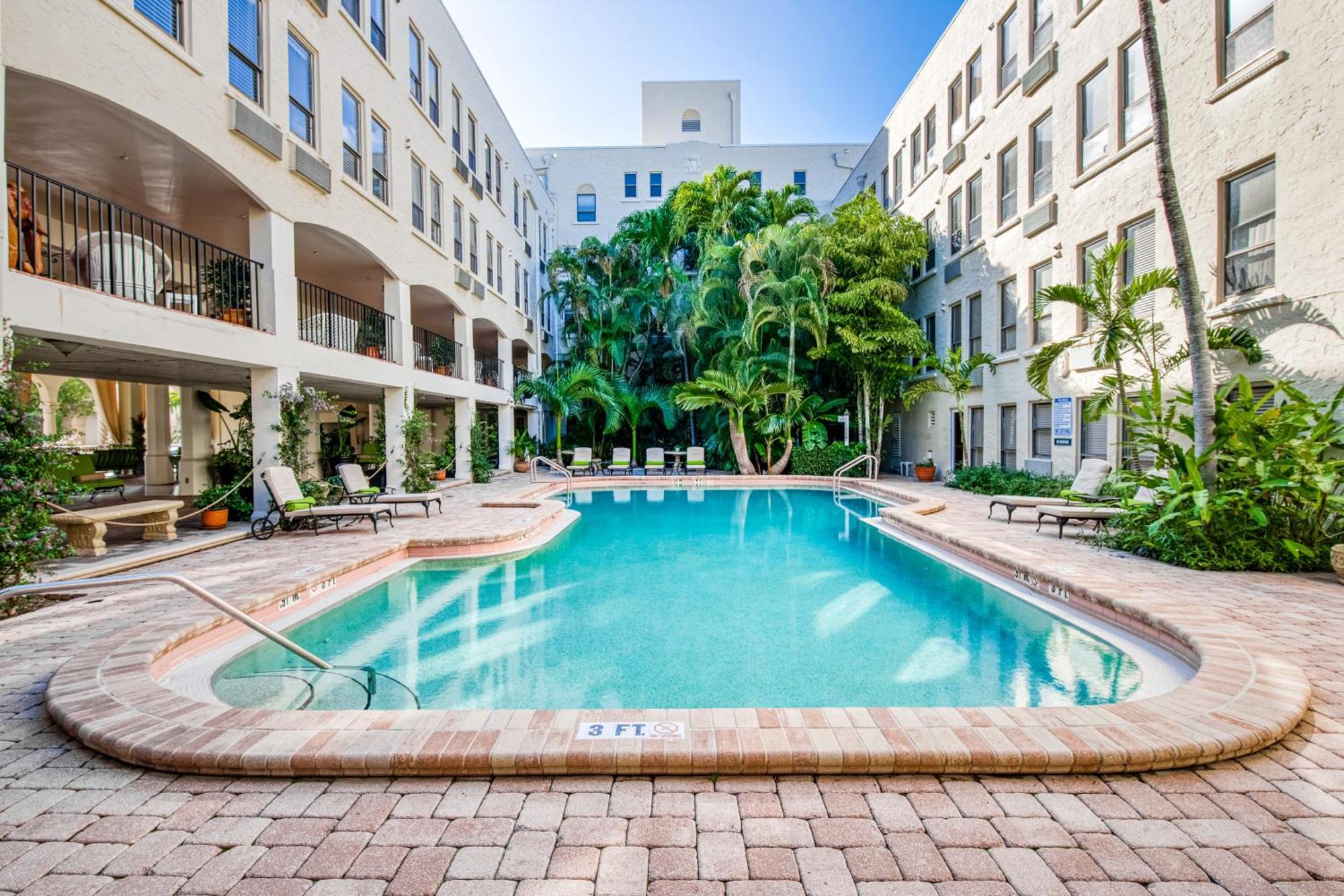 Palm Beach Hotel & Sunrise Cottage 部屋 写真